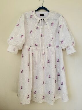 ZARA Old Tag Embroidered Floral Dress w Belt
Cottagecore Coquette XL